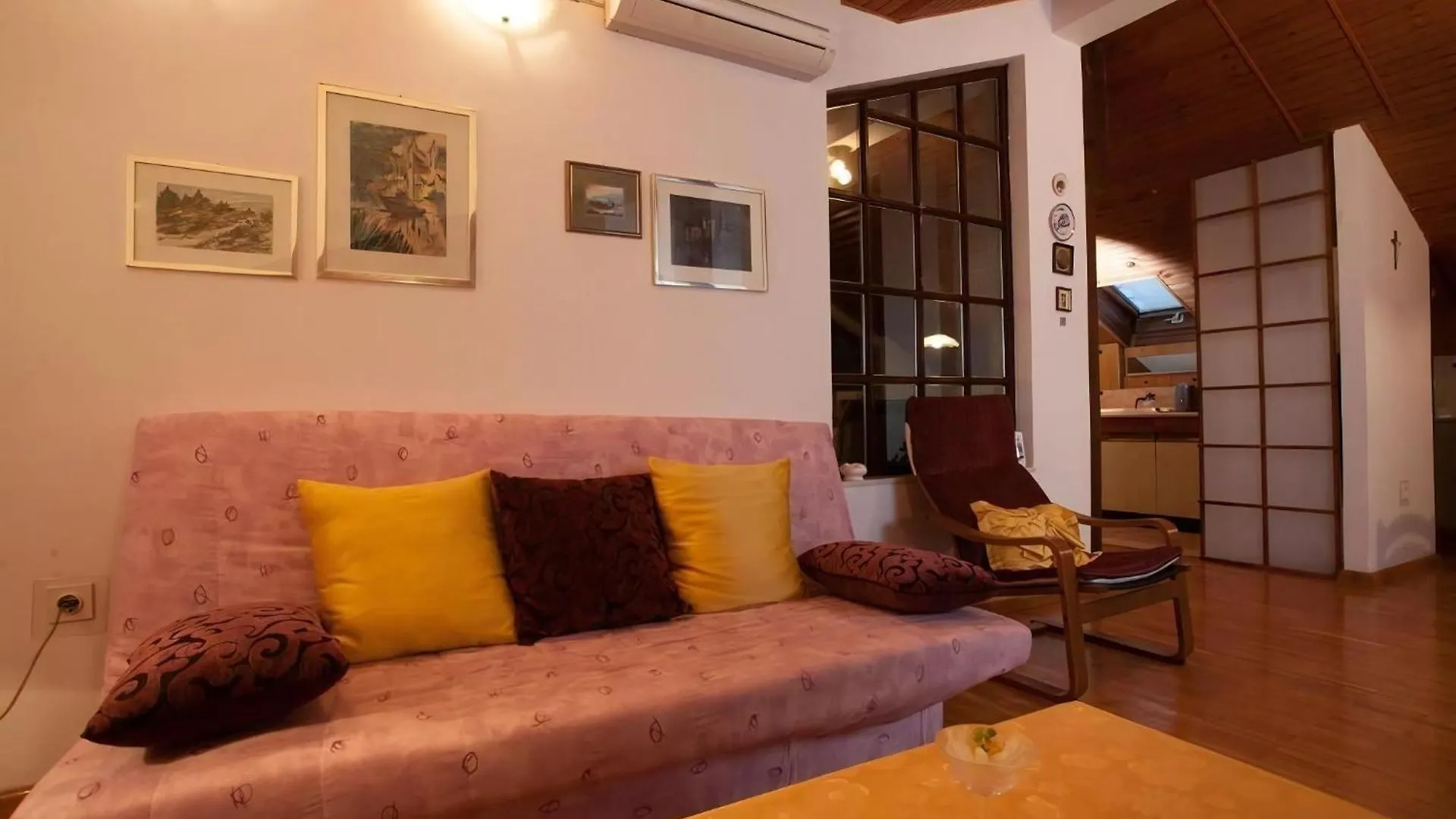 Apartmán Ruhige Ferienwohnung Mit Herrlicher Aussicht Split